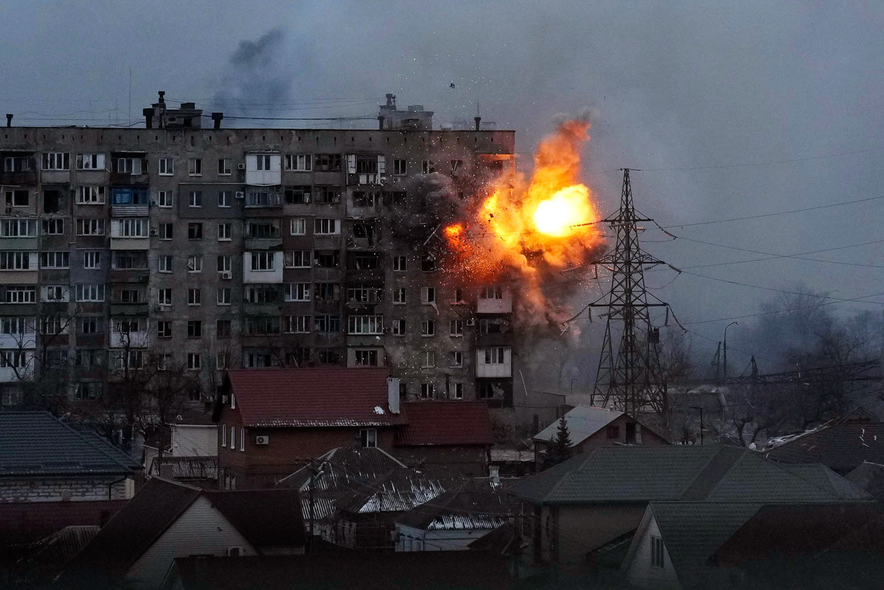 Fotograma de documental '20 días en Mariupol', retrato bajo las balas del asedio ruso a la ciudad ucraniana.