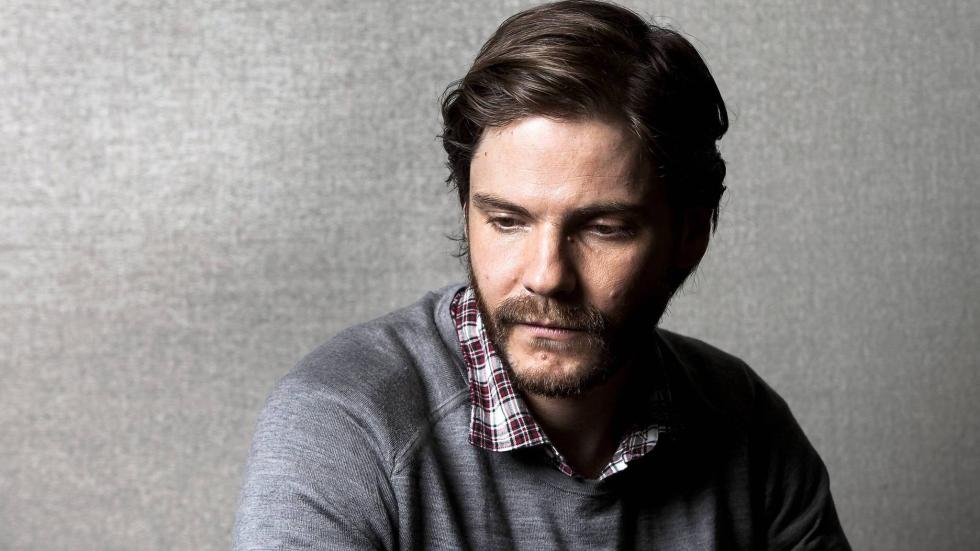DANIEL BRÜHL