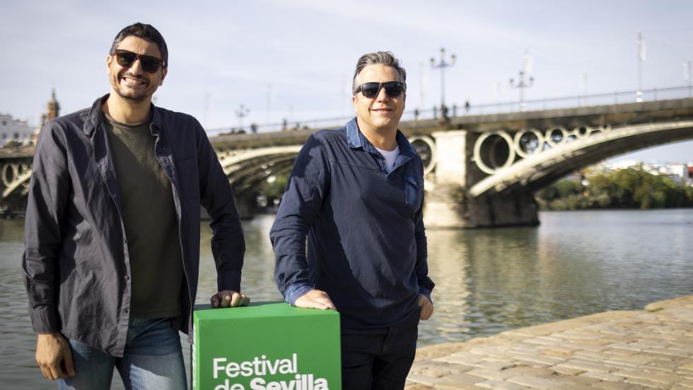 José Carlos de Isla junto a Paco Ortiz, productor y director de Antonio, el Bailarín de España 
