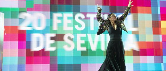 La bailaora Gloria del Rosario danzó al ritmo de una fusión de flamenco y barroco.